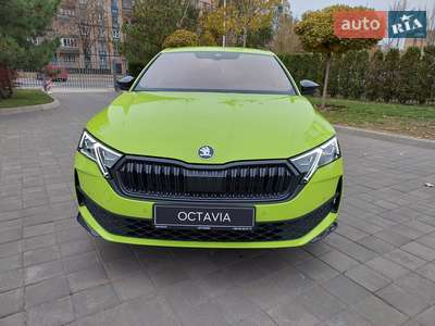 Новий Skoda Octavia 2024 - фото 3