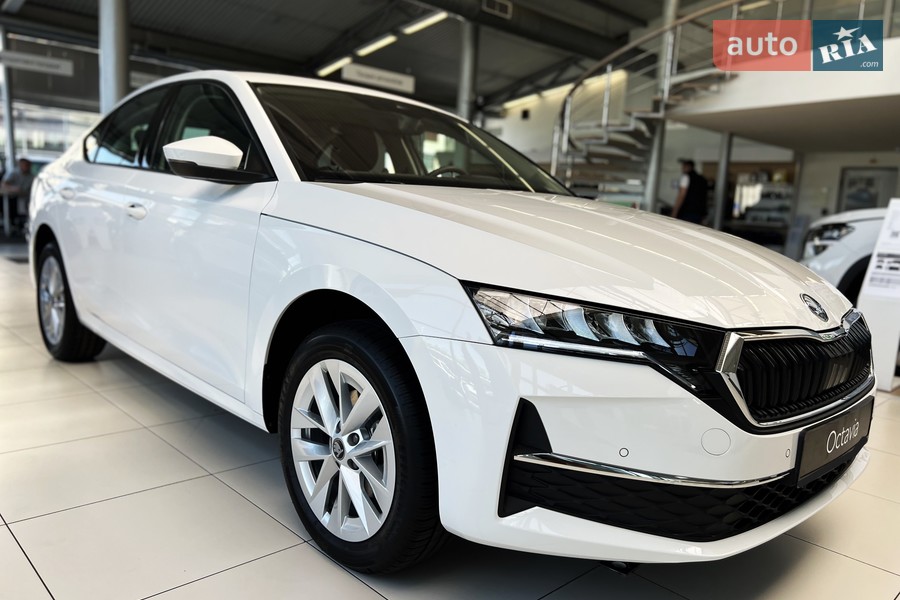 Skoda Octavia - фото 3