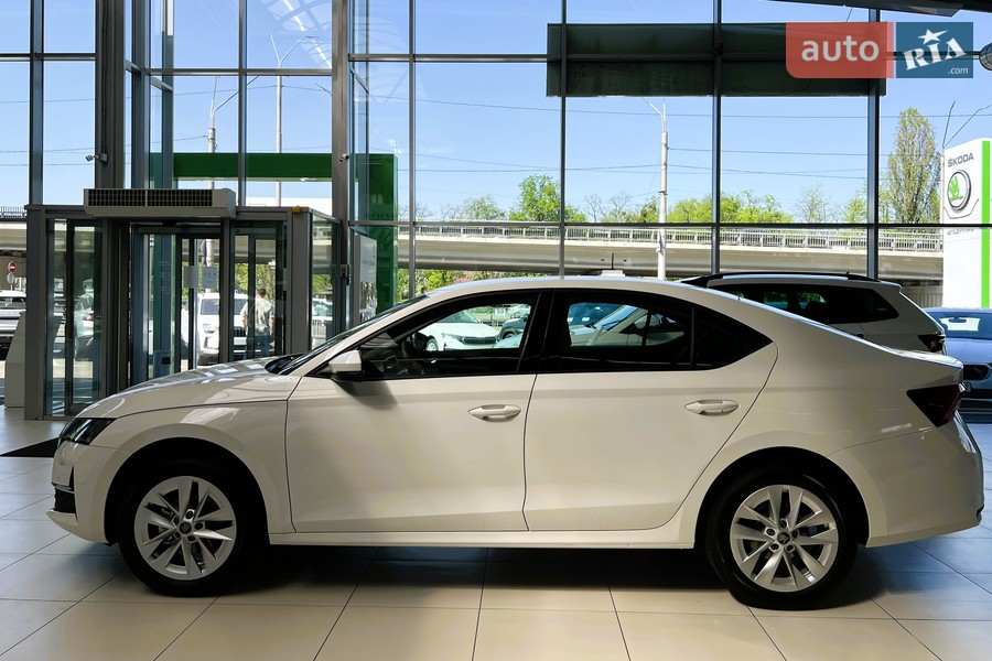 Skoda Octavia - фото 7