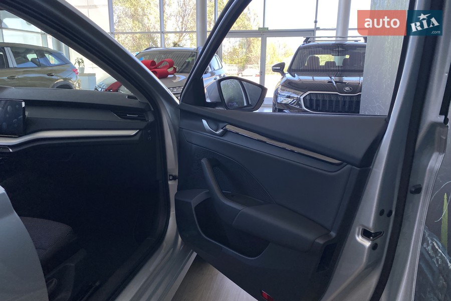 Skoda Octavia - фото 17