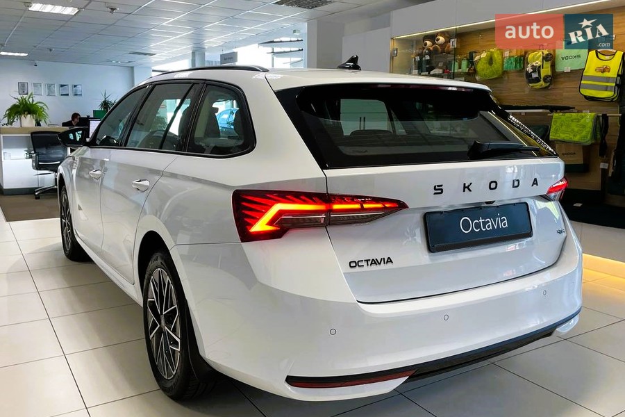 Skoda Octavia - фото 11