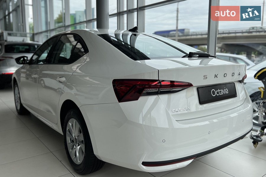 Skoda Octavia - фото 8