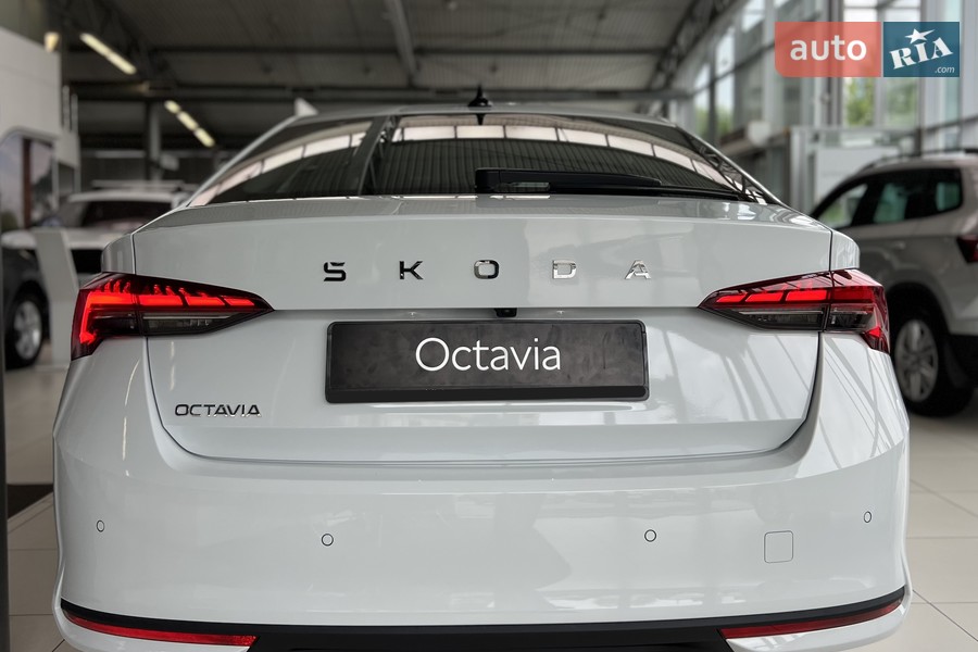 Skoda Octavia - фото 8