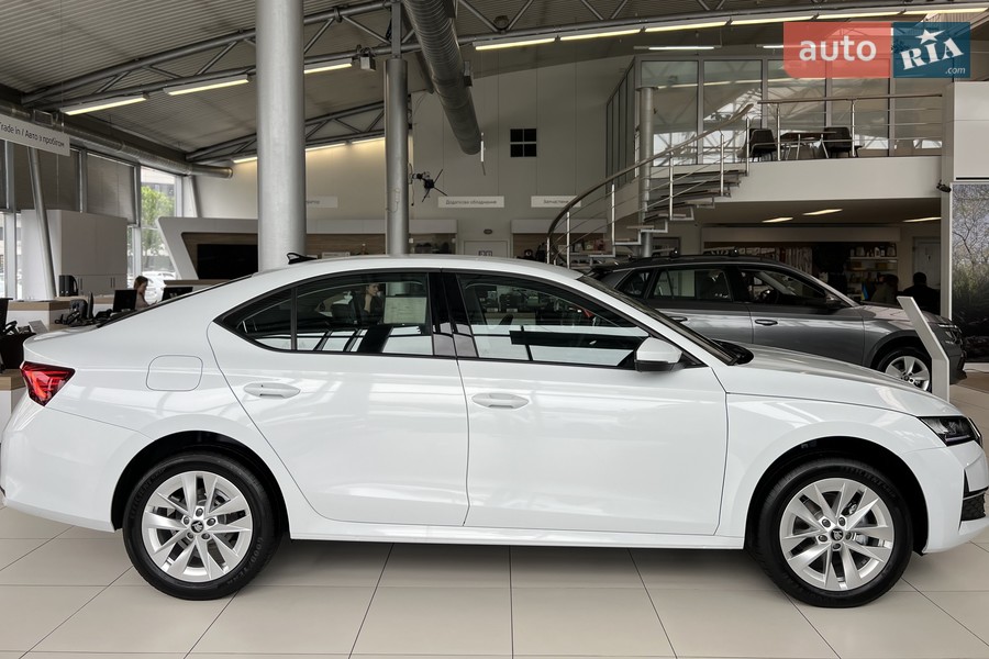 Skoda Octavia - фото 6
