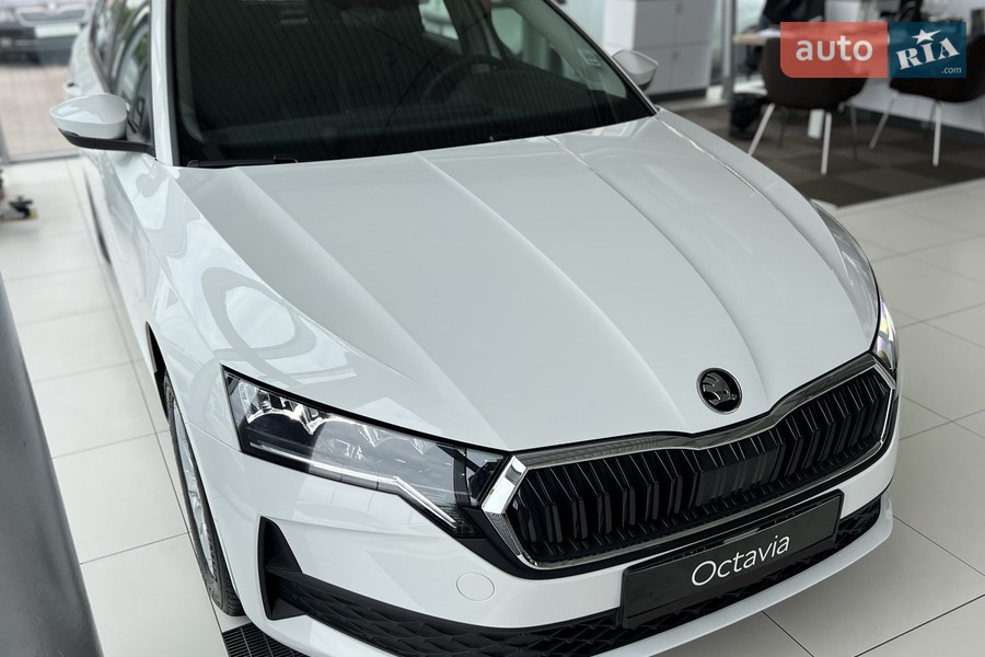 Skoda Octavia - фото 3