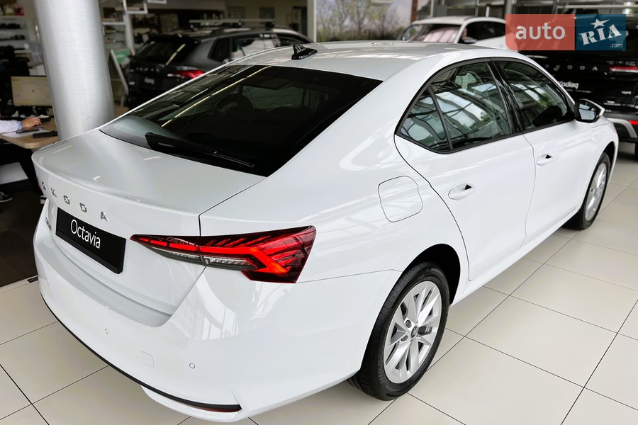 Skoda Octavia - фото 6