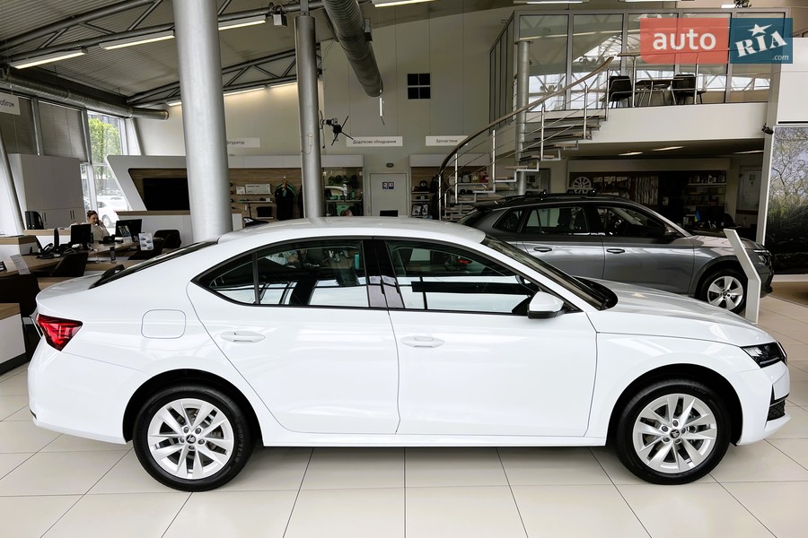 Skoda Octavia - фото 5