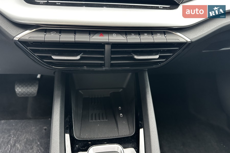 Skoda Octavia - фото 23