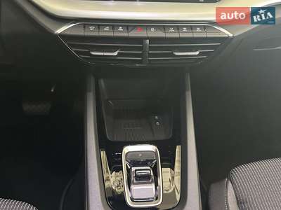 Новый Skoda Octavia 2025 - фото 5