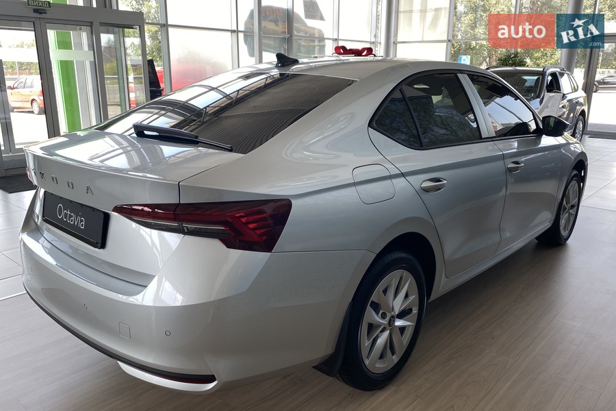 Skoda Octavia - фото 7