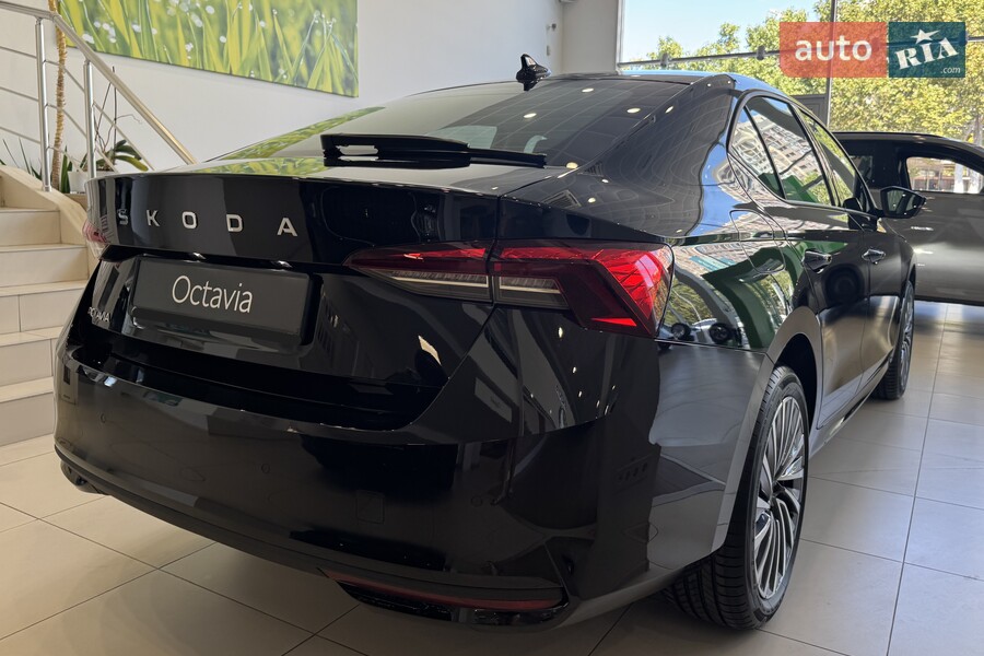 Skoda Octavia - фото 4