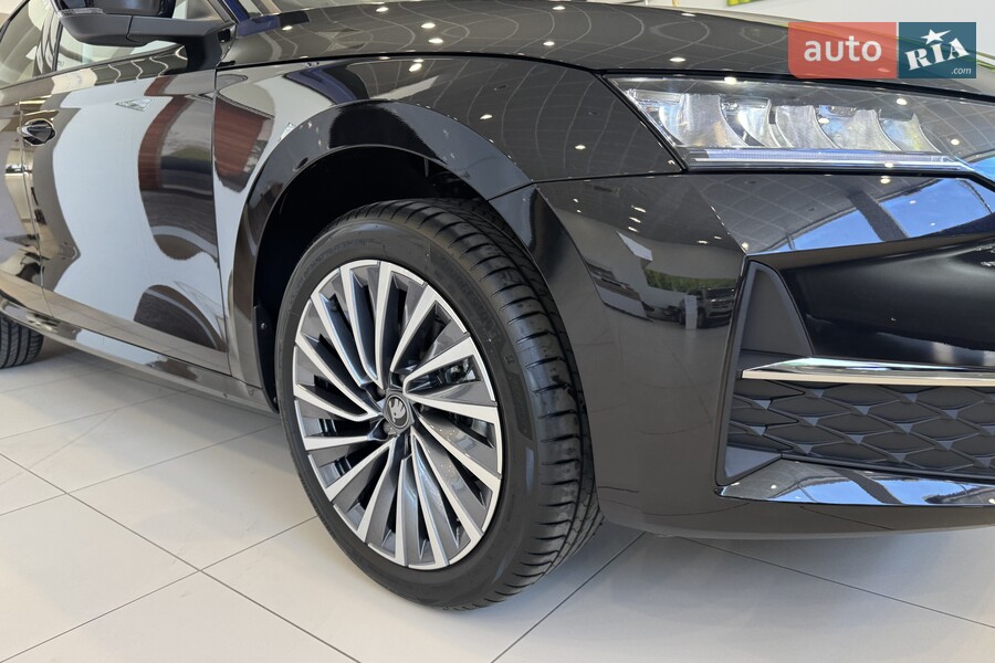 Skoda Octavia - фото 8