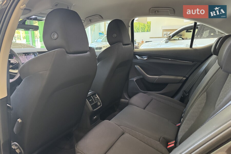 Skoda Octavia - фото 16