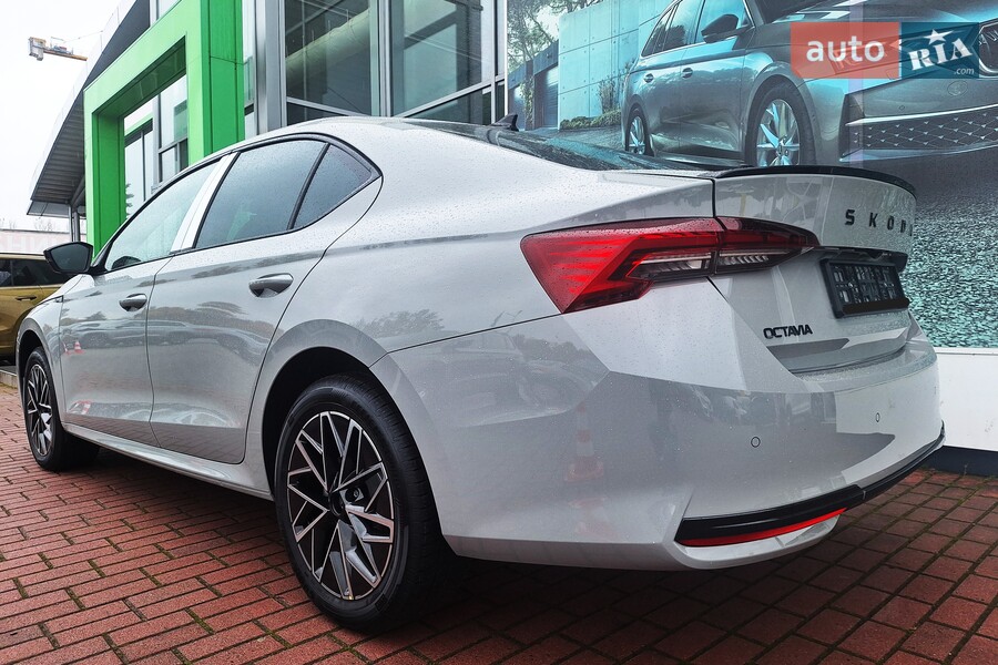 Skoda Octavia - фото 8