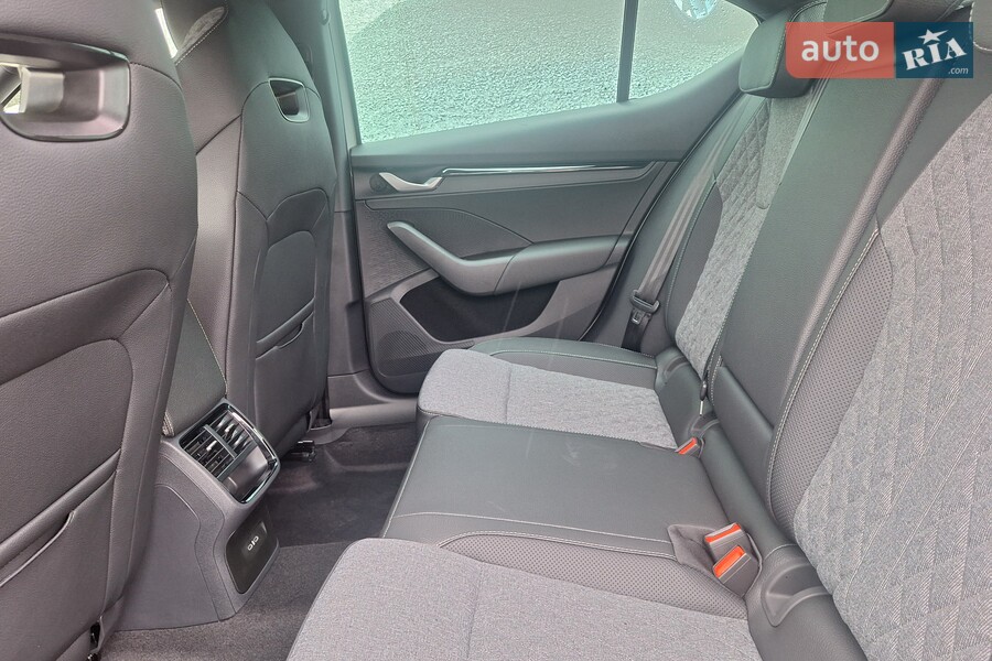 Skoda Octavia - фото 25