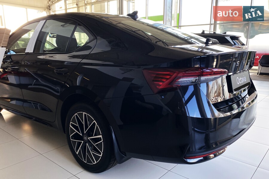 Skoda Octavia - фото 10