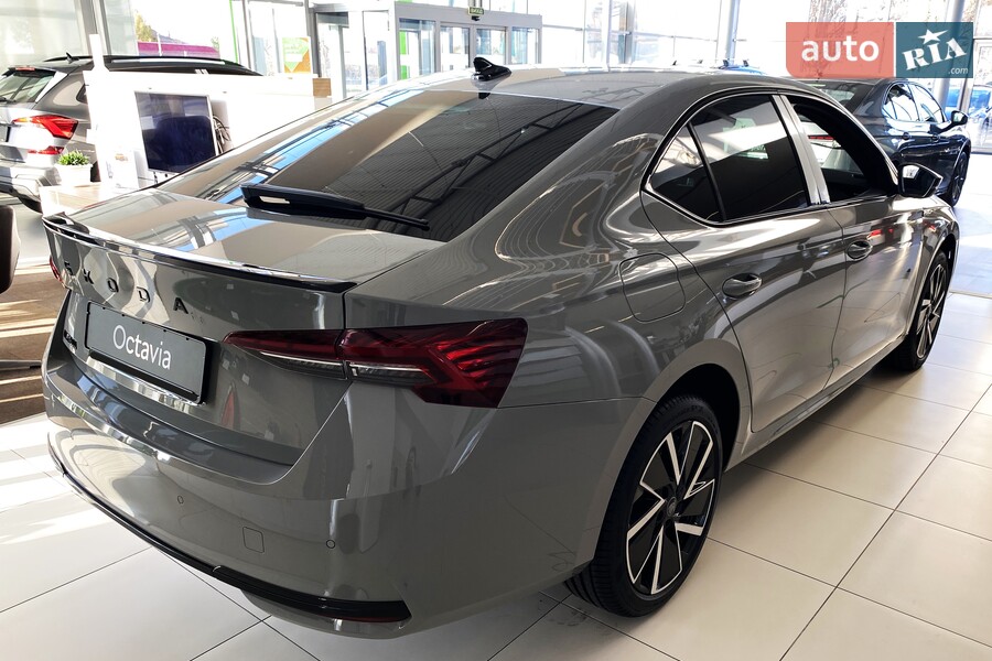 Skoda Octavia - фото 6