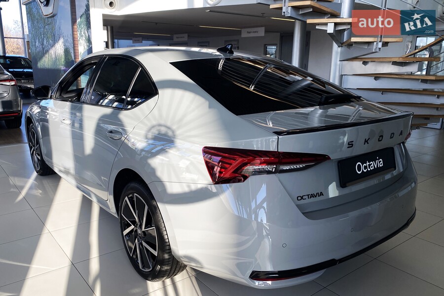 Skoda Octavia - фото 5