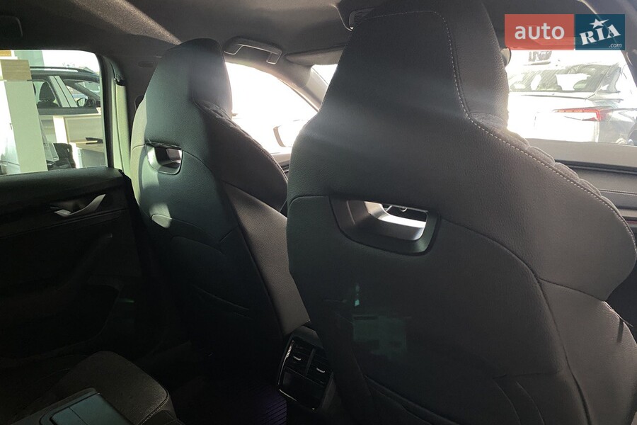 Skoda Octavia - фото 11