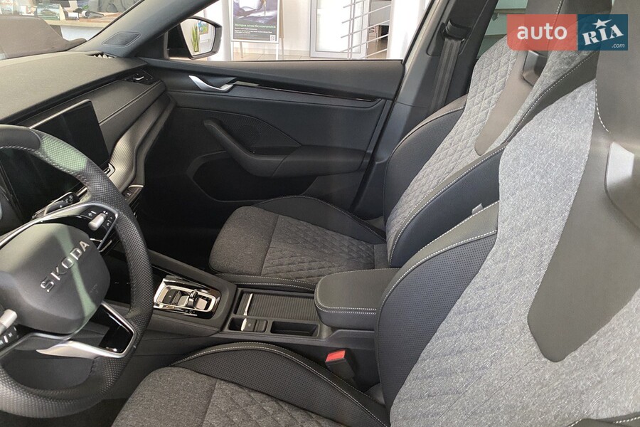 Skoda Octavia - фото 14