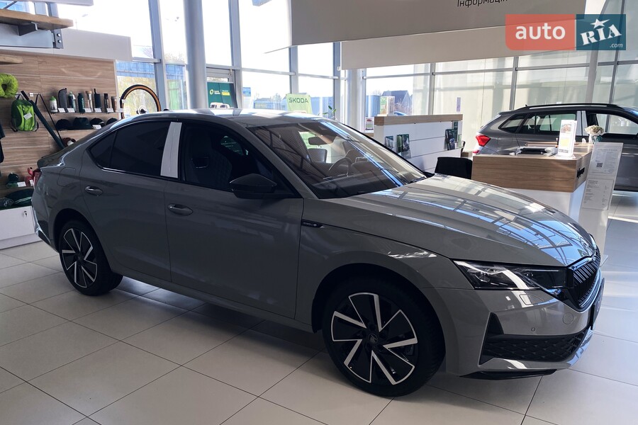 Skoda Octavia - фото 3