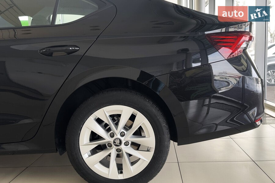 Skoda Octavia - фото 7