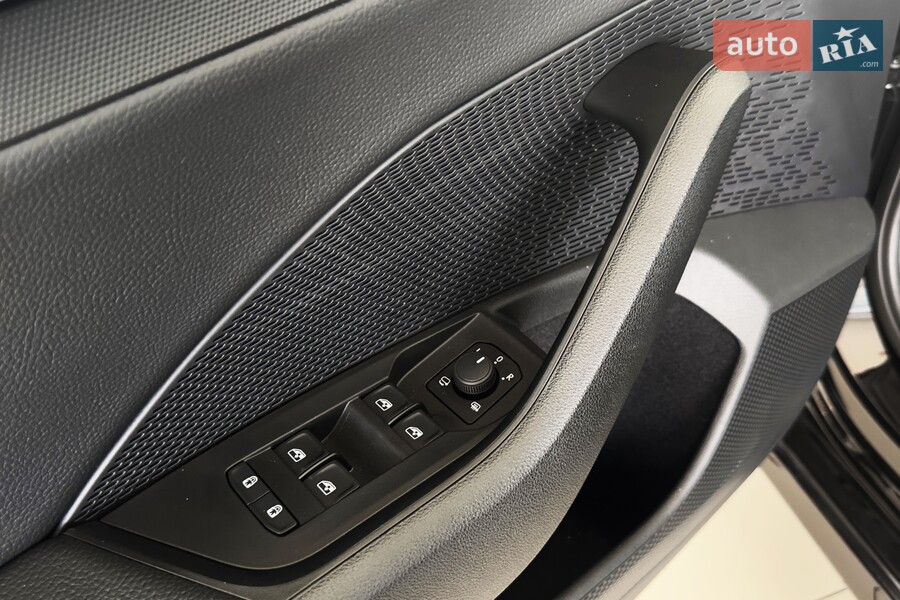 Skoda Octavia - фото 11