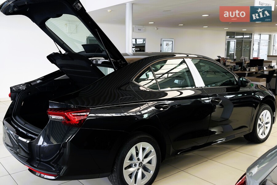 Skoda Octavia - фото 8