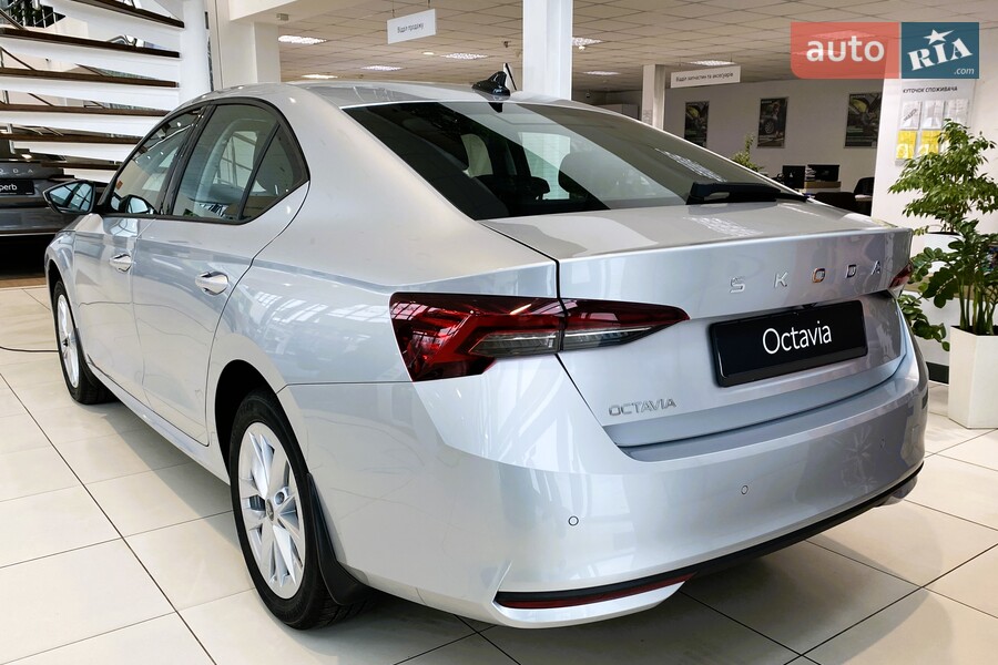 Skoda Octavia - фото 8