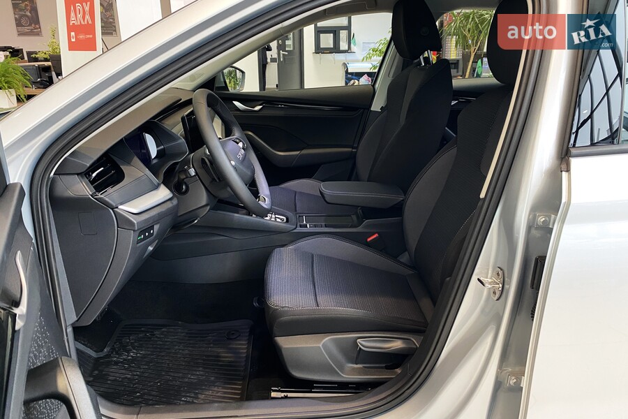 Skoda Octavia - фото 16