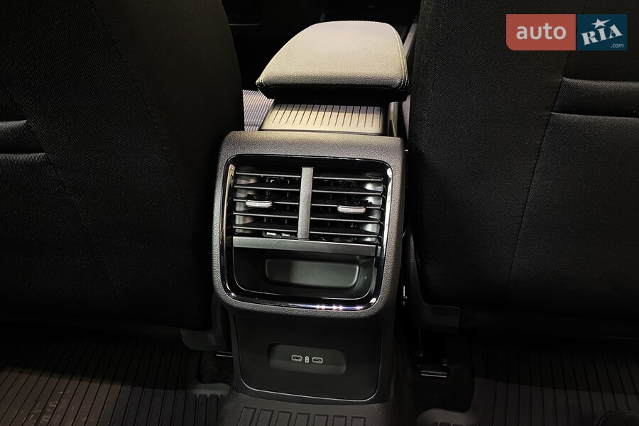 Skoda Octavia - фото 27