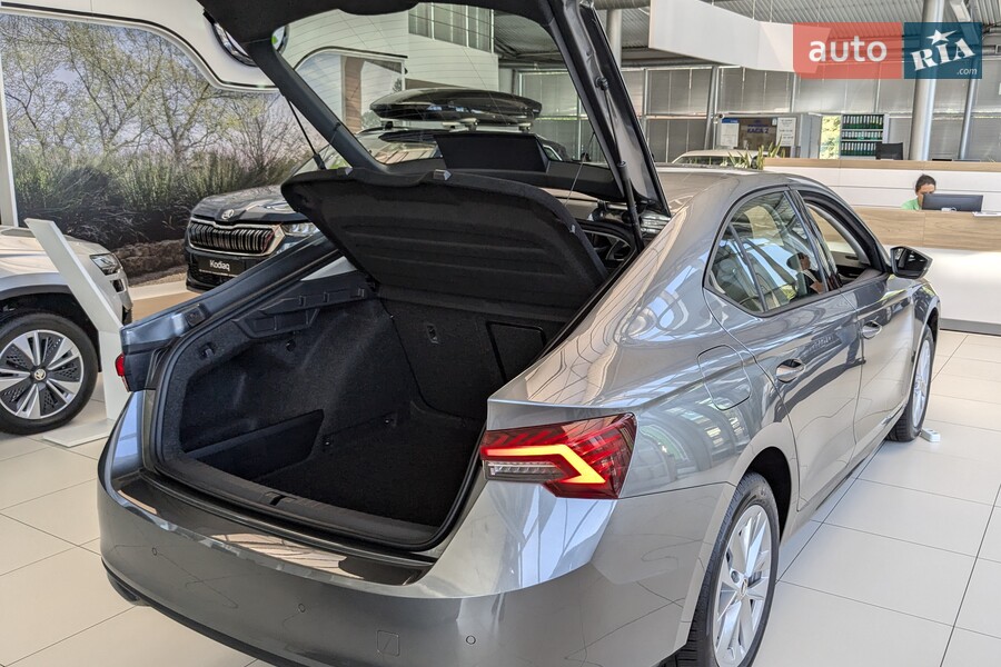 Skoda Octavia - фото 9