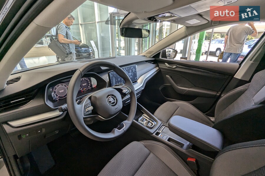 Skoda Octavia - фото 27