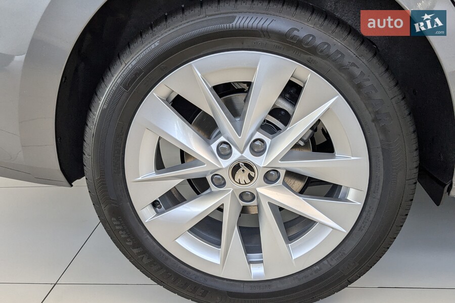 Skoda Octavia - фото 13