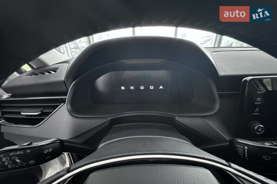 Skoda Scala - фото 12