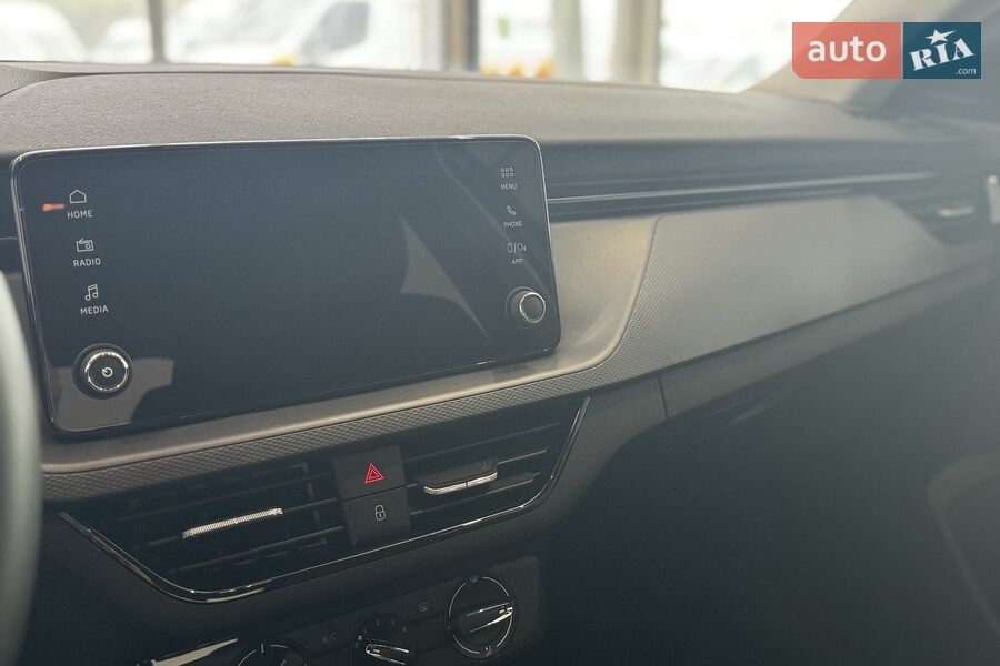 Skoda Scala - фото 18