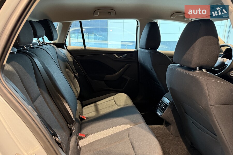 Skoda Scala - фото 22