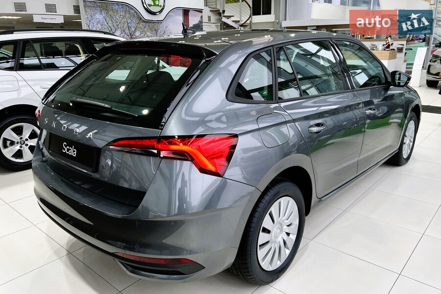 Skoda Scala - фото 4