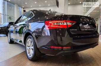 Skoda Superb 2023 Style