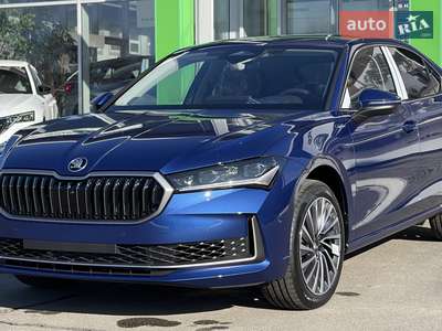 Skoda Superb 2025 Laurin & Klement