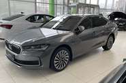 Новый Skoda Superb 2.0 TFSI DGS (265 к.с.) 4x4 Laurin & Klement 2025 автосалона Прага Авто на Кільцевій - фото 4