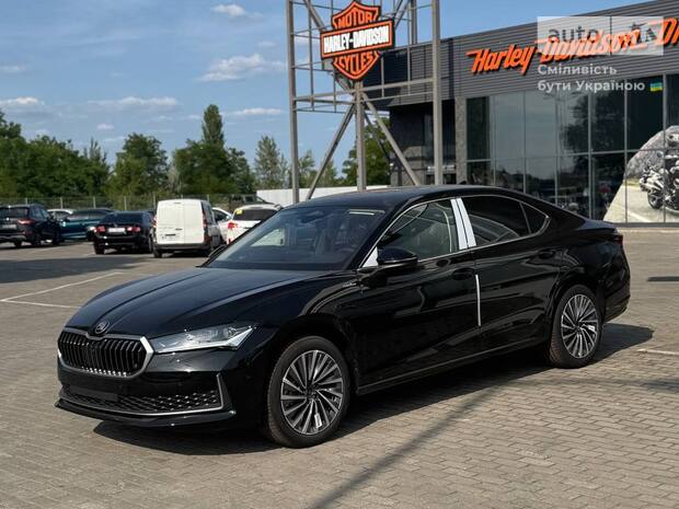 Skoda Superb 2025