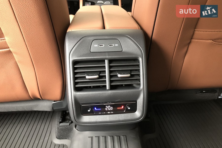 Skoda Superb - фото 24