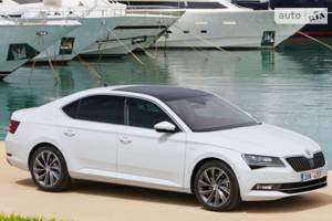 Skoda Superb 2018 року