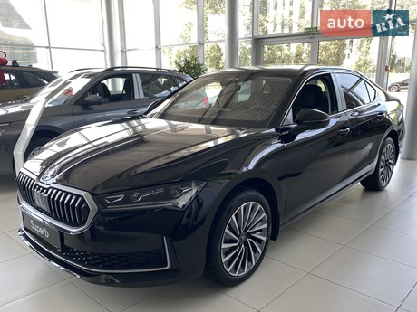 Skoda Superb 2025