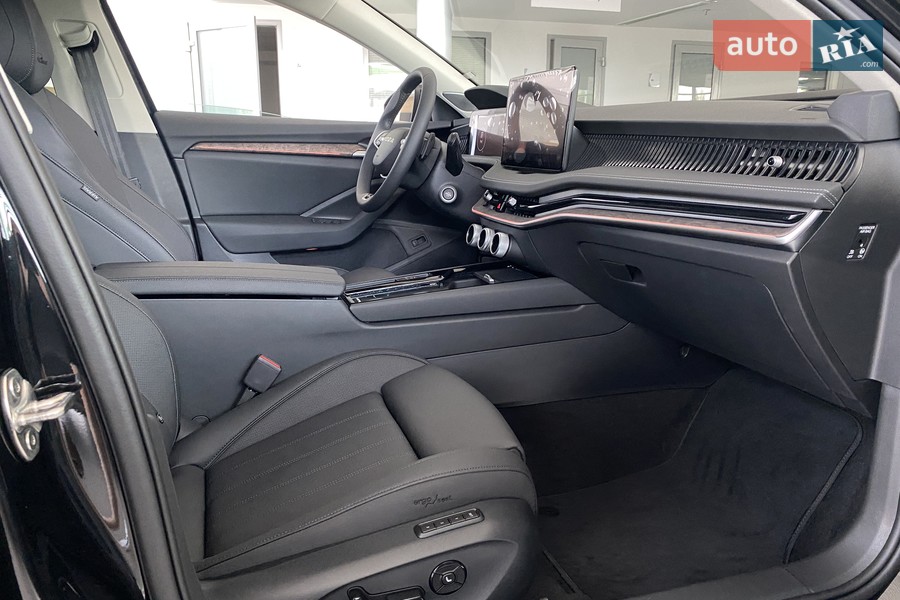 Skoda Superb - фото 15