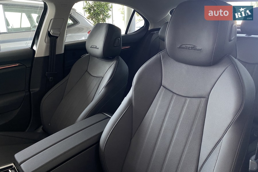 Skoda Superb - фото 19