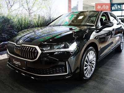 Skoda Superb 2025 Laurin & Klement