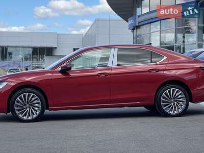 Новий Skoda Superb 2025 - фото 4