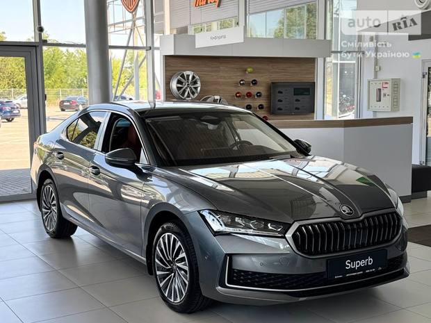 Skoda Superb 2025